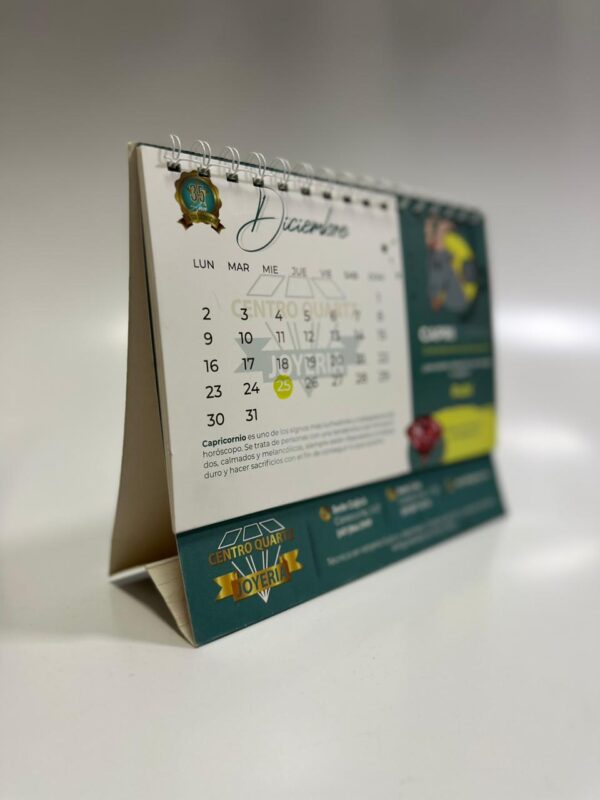 Calendario de escritorio base impresa 22x18cm